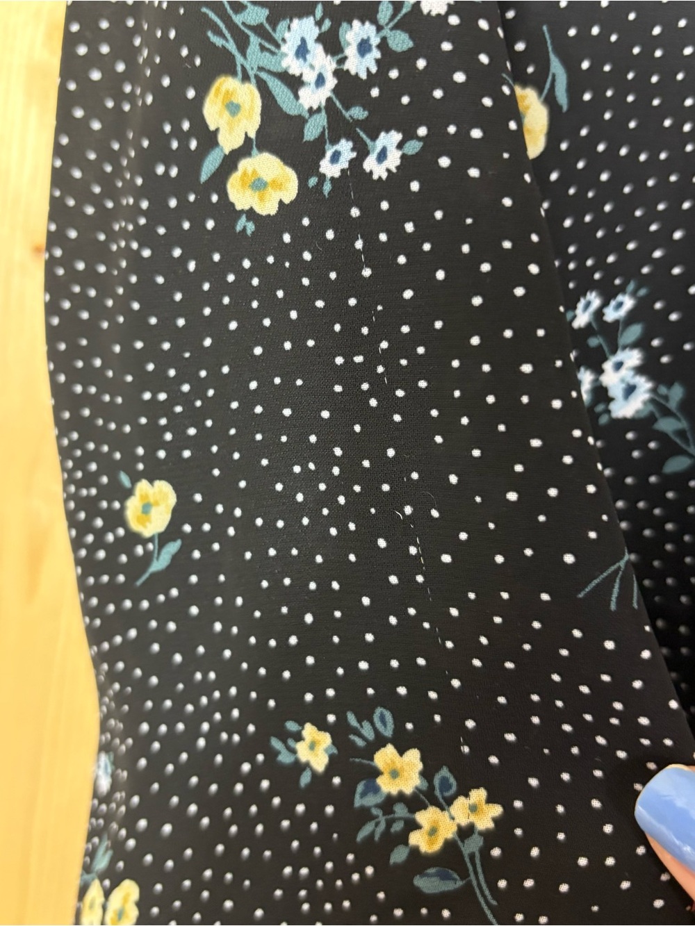 Dynamite Black Floral Polka Dot Ruffle Faux Wrap Blouse Medium Dark Feminine - Picture 12 of 12